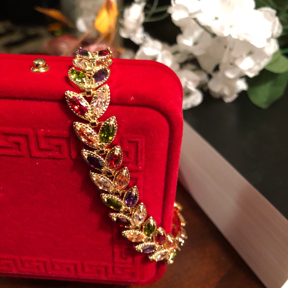 AAA Cubic Zirconia Colorful Crystal Leaf Bracelet - Picture 3 of 7